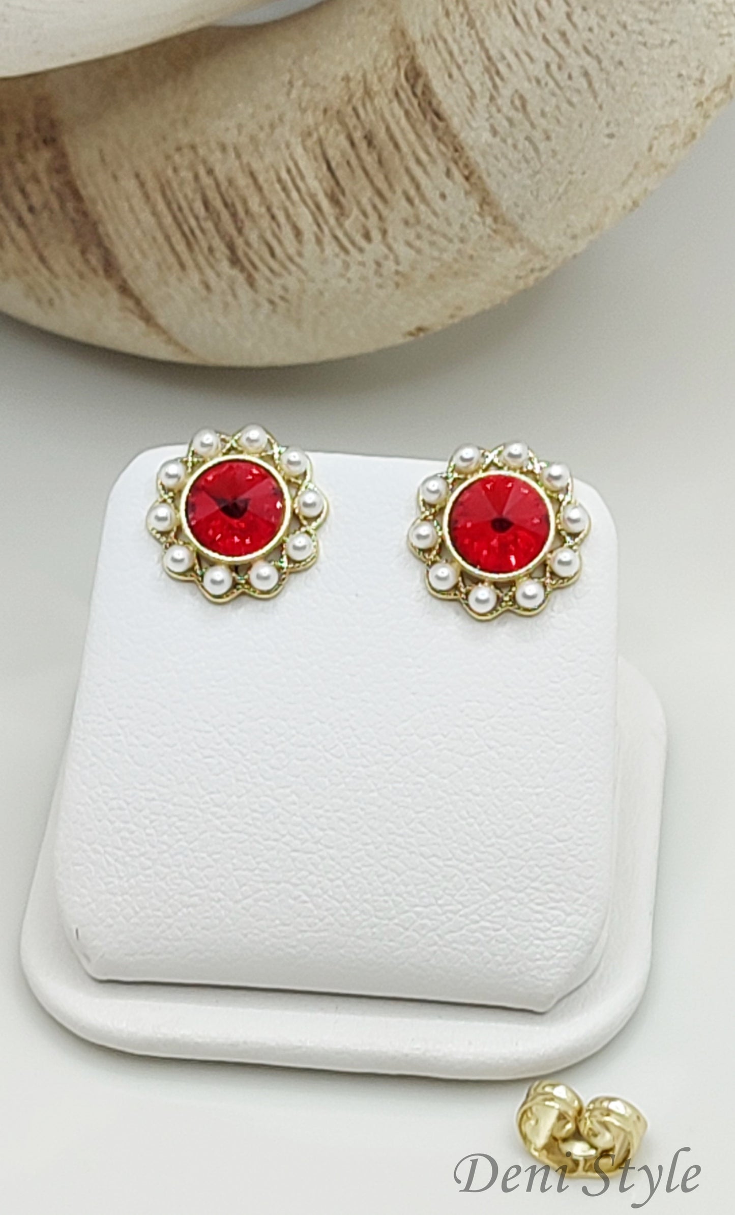 4638/ Tanith fülbevaló minőségi kristályokkal