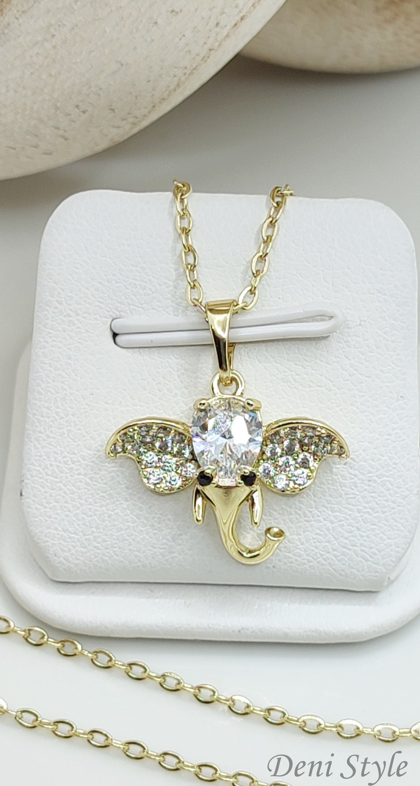 4854/ Yewel nyaklánc