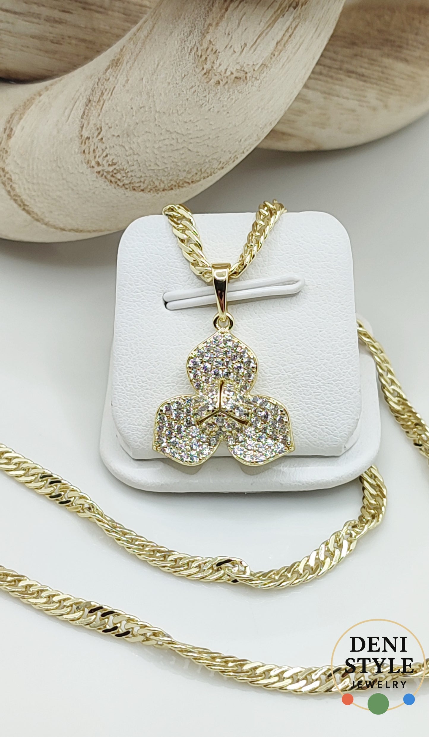 5712/ Spark nyaklánc