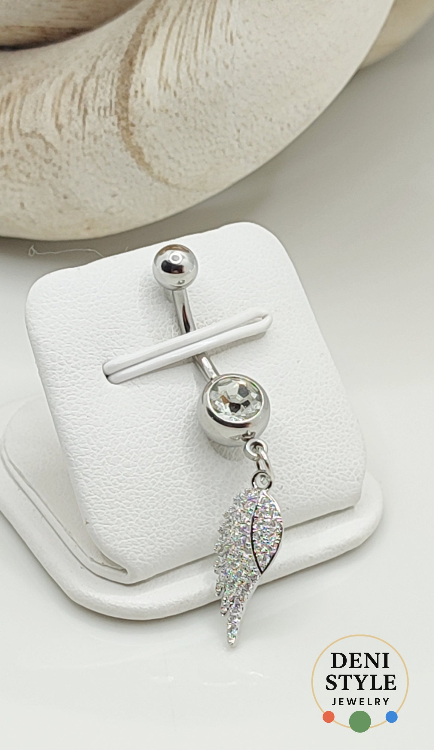 5885/ Piercing