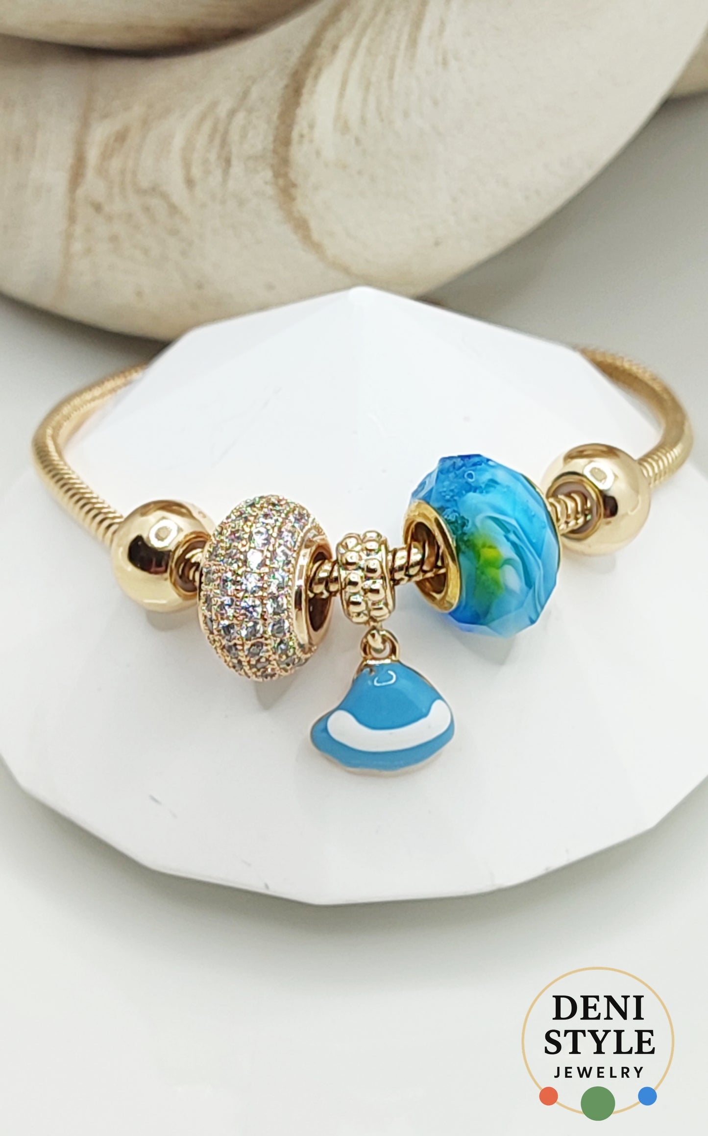 5925/ Bluea charm karkötő