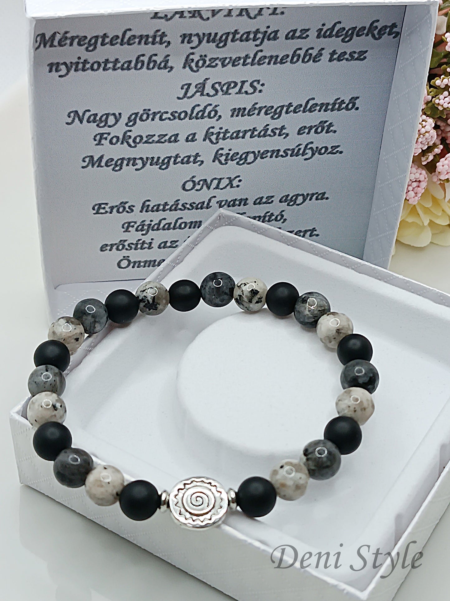 Á 230/ ásványkarkötő