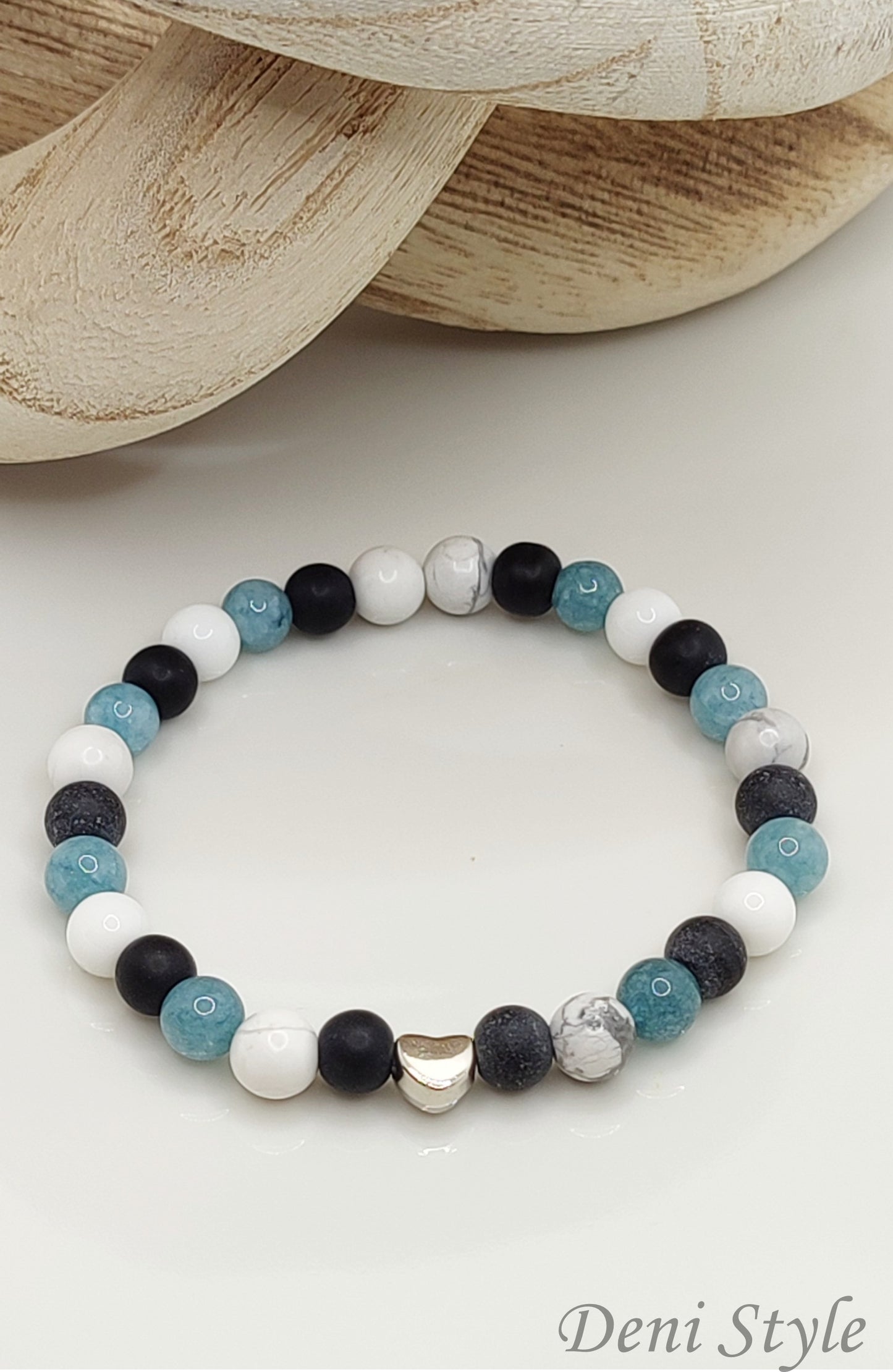 Á 315/ ásványkarkötő