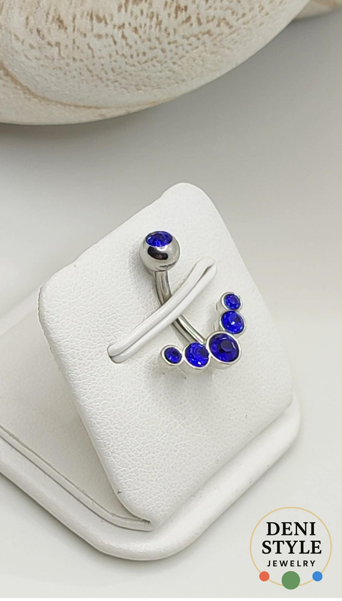 5489/ Piercing