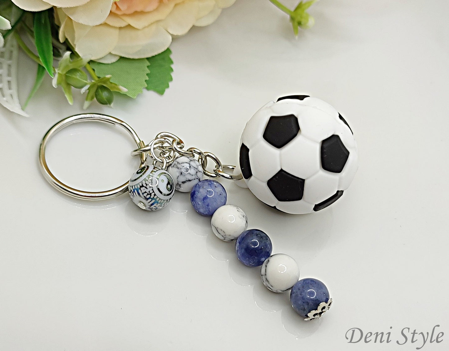 K 115/ kulcstartó-táskadísz