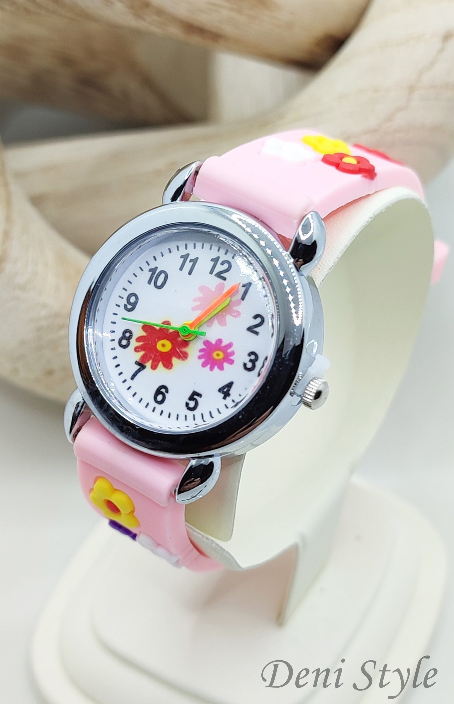 Ó 245/ gyermek karóra