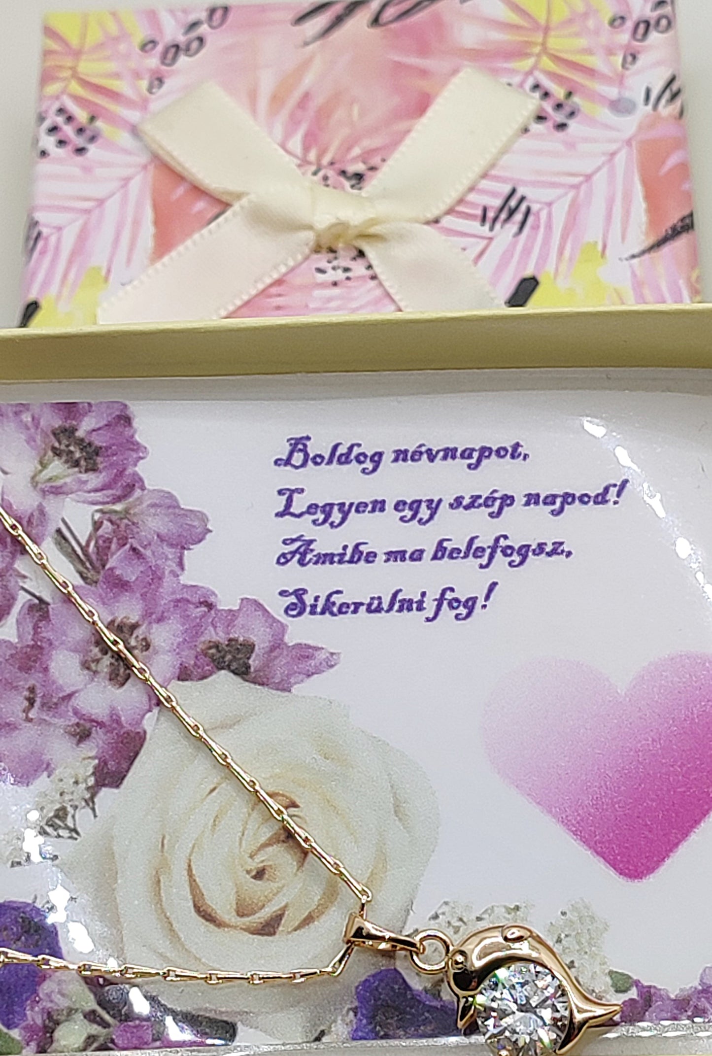A18/ ajándékdoboz