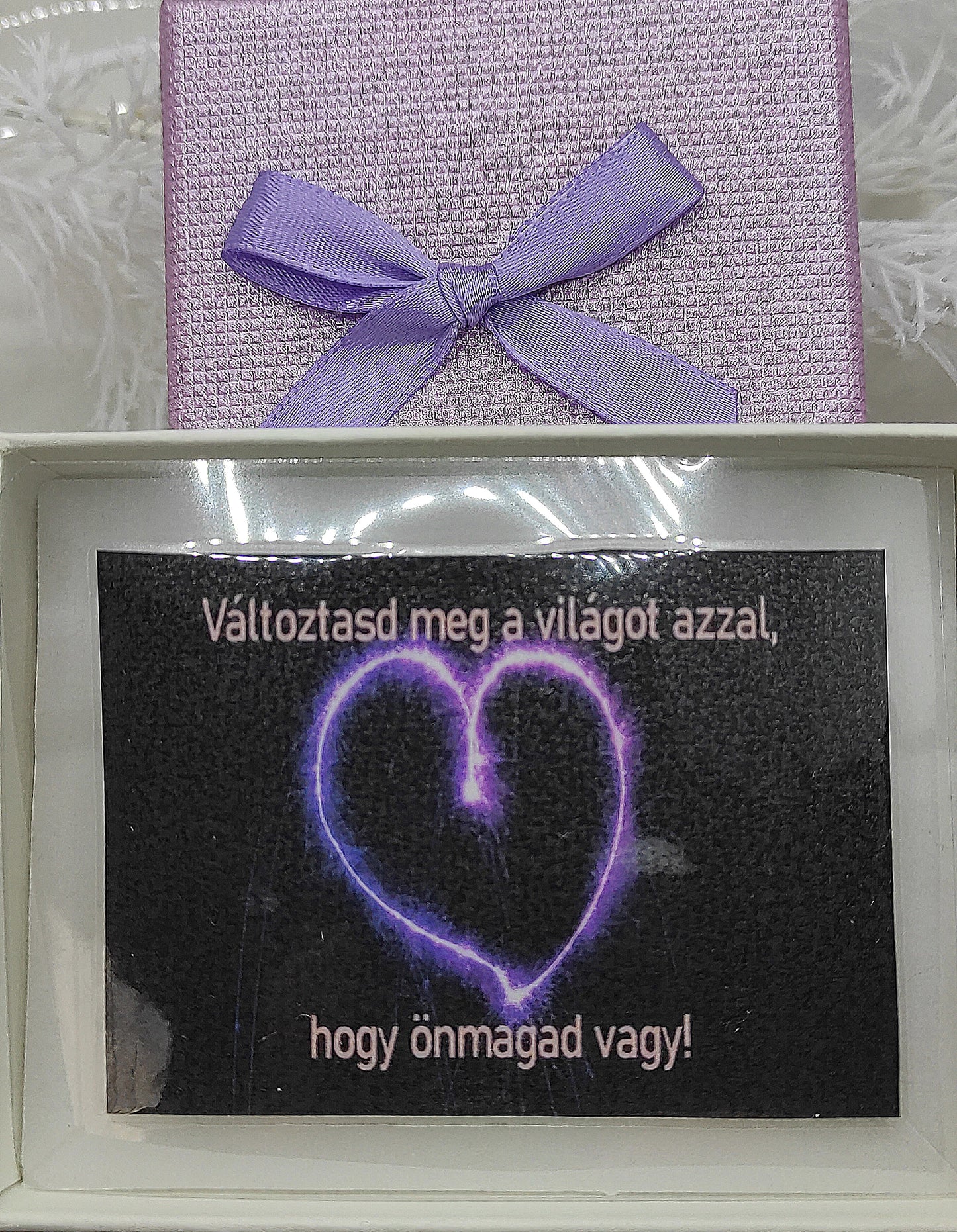 A 34/ ajándékdoboz