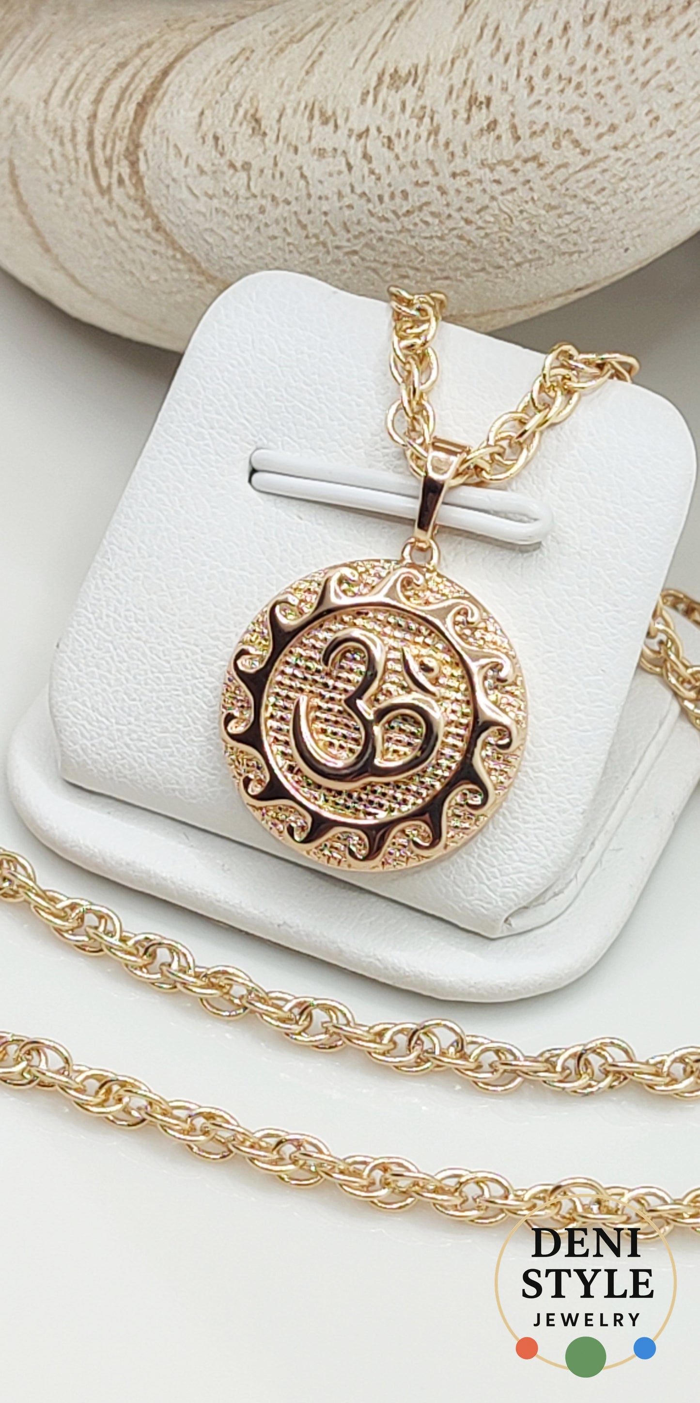 2976/ AureOM nyaklánc