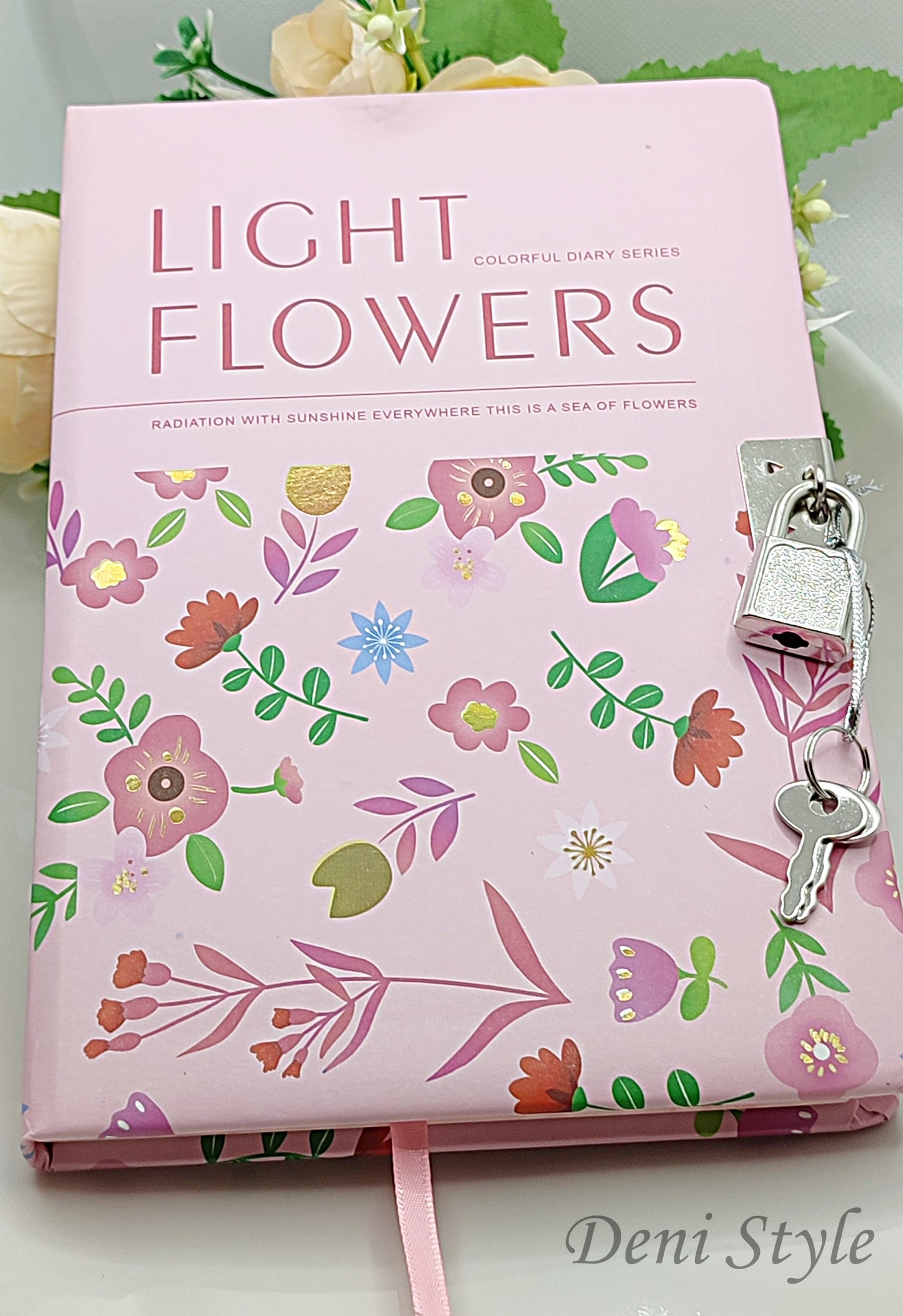 3757/ emlékkönyv lakattal