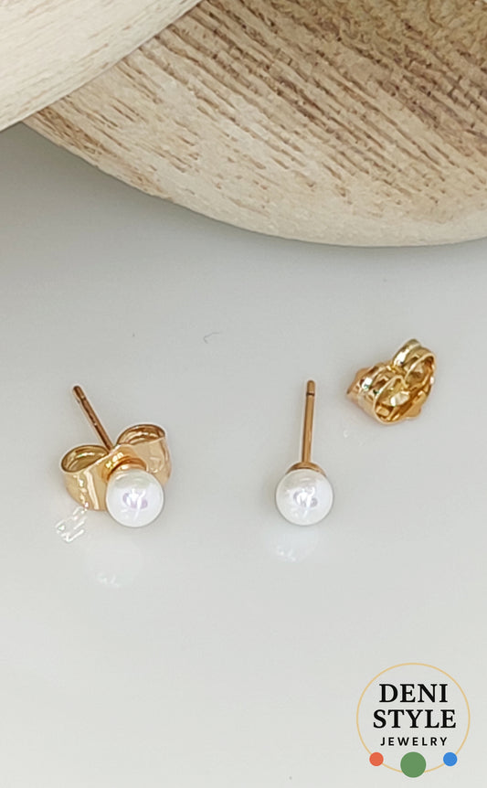 4050/ Pearl 18k gold fülbevaló