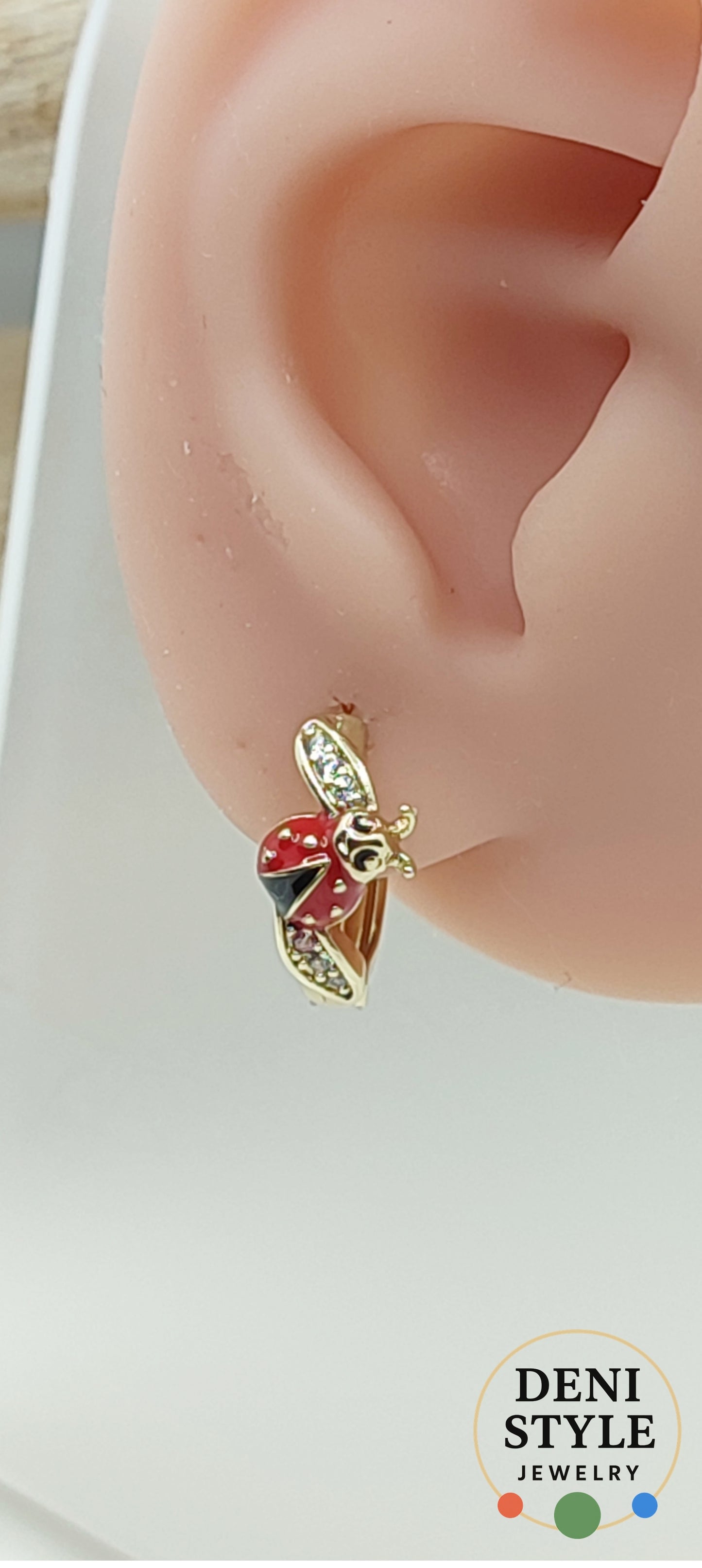 4285/ Ladynia gyermek fülbevaló