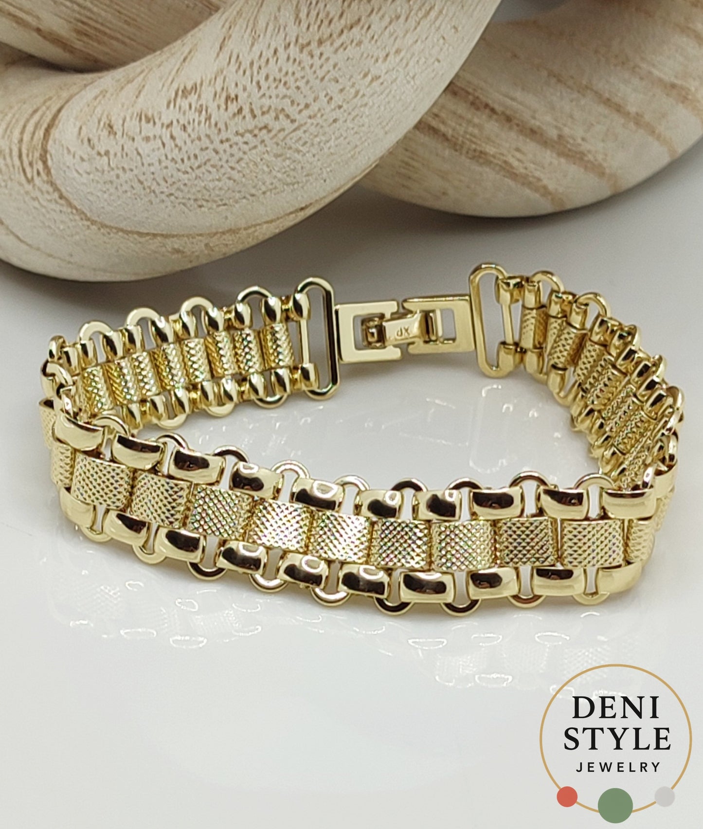 5201/ Nerina karkötő