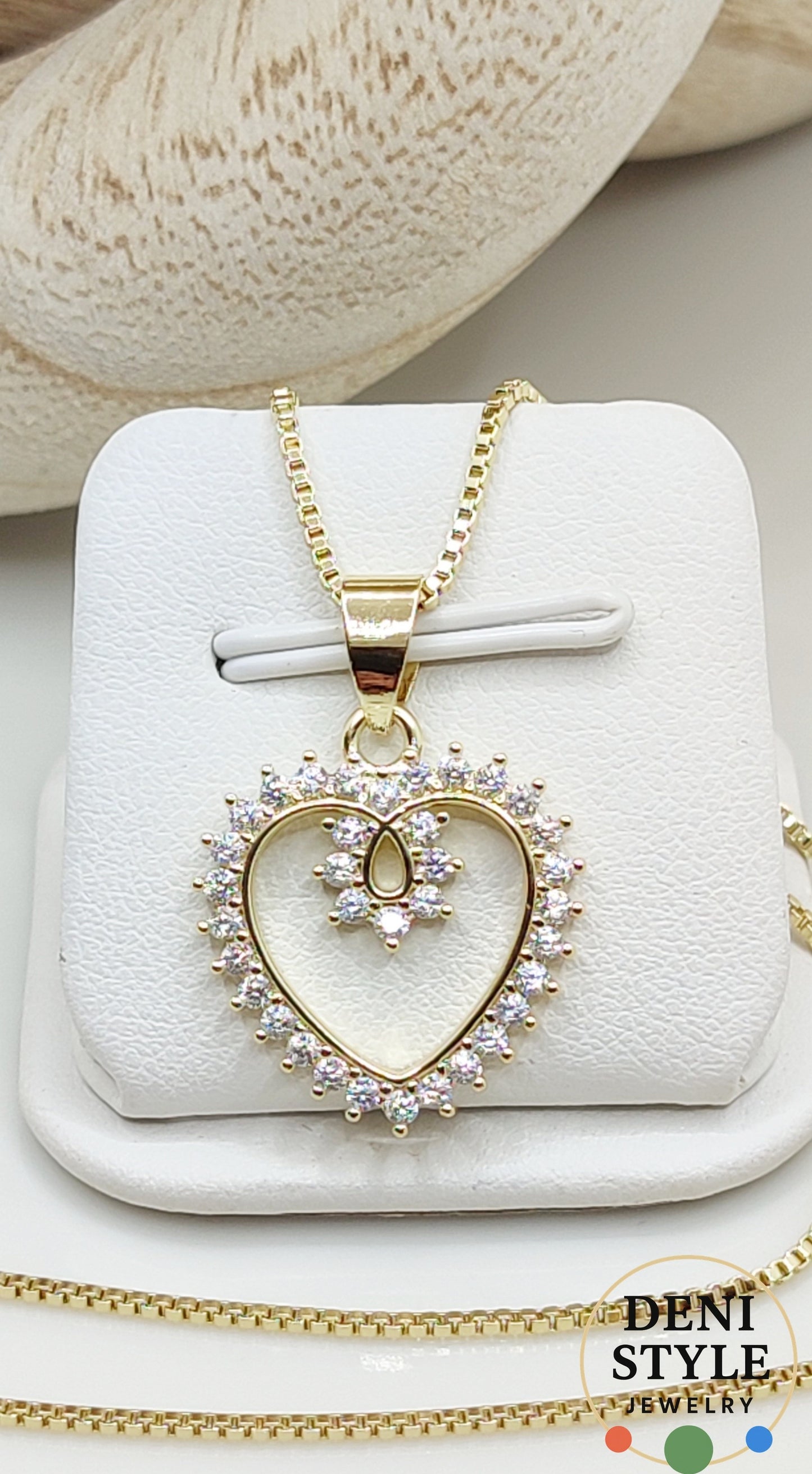 5352/ Amoria nyaklánc