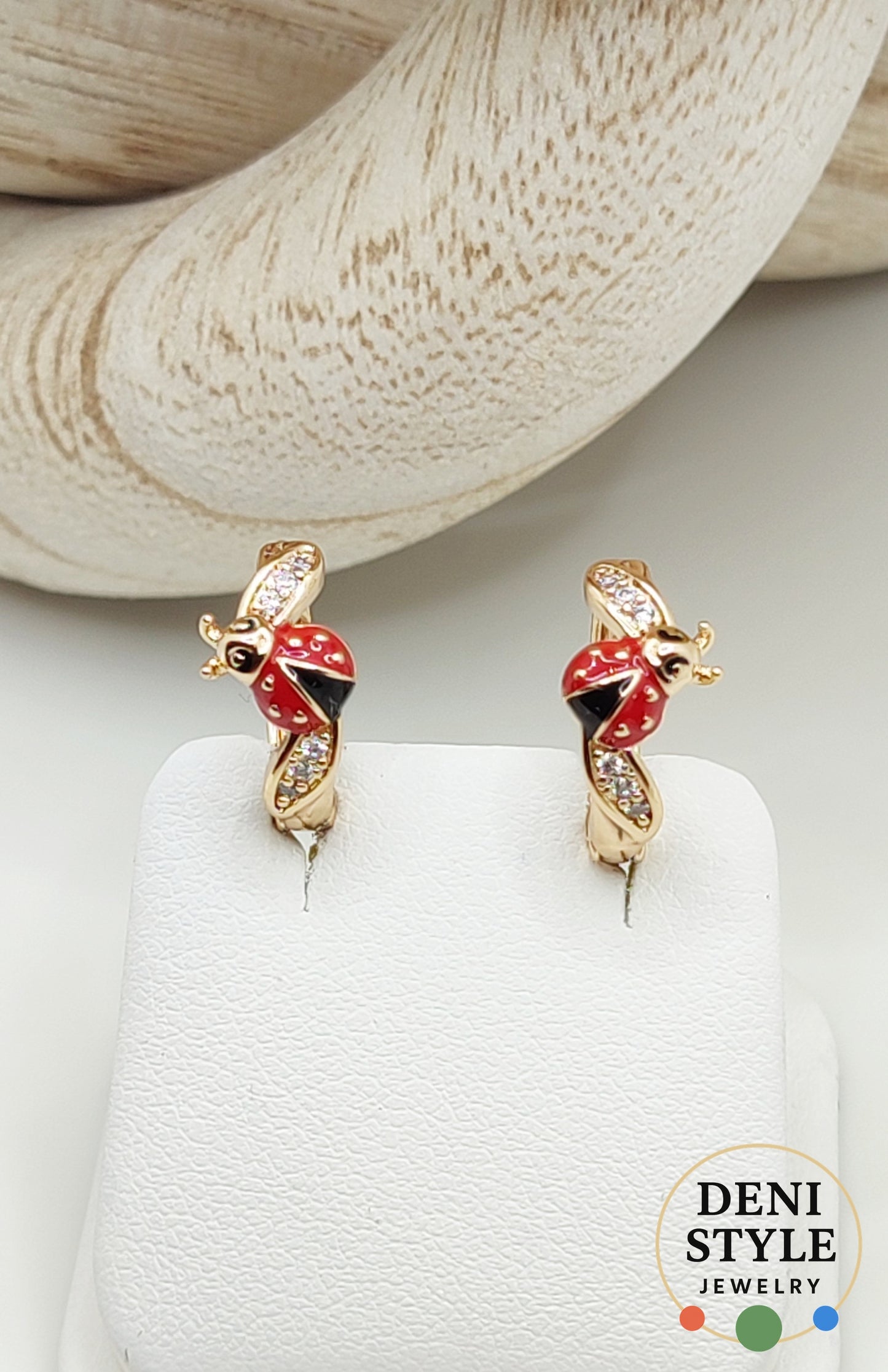 5382/ Ladynia gyermek fülbevaló