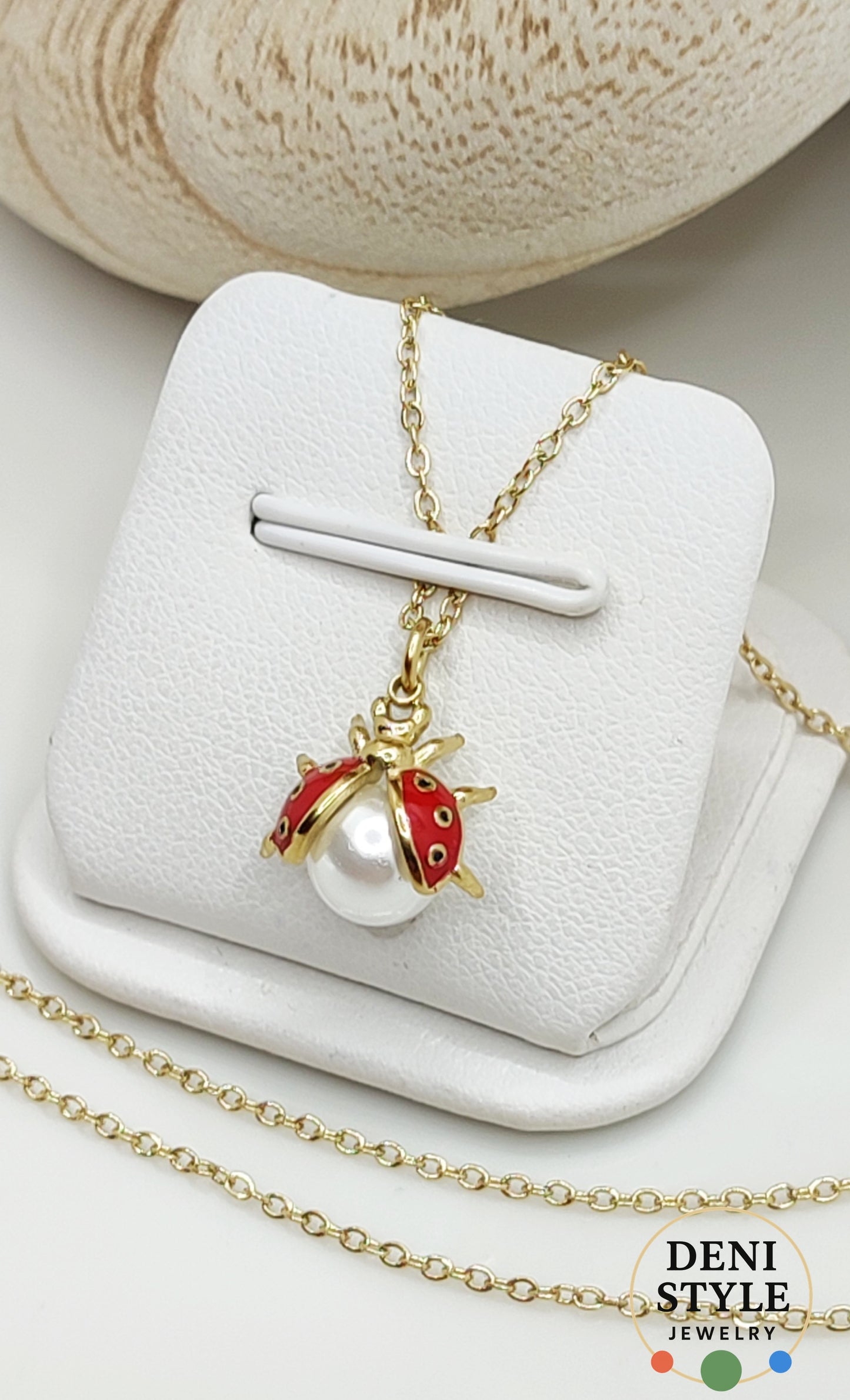 5384/ BellaBug nyaklánc