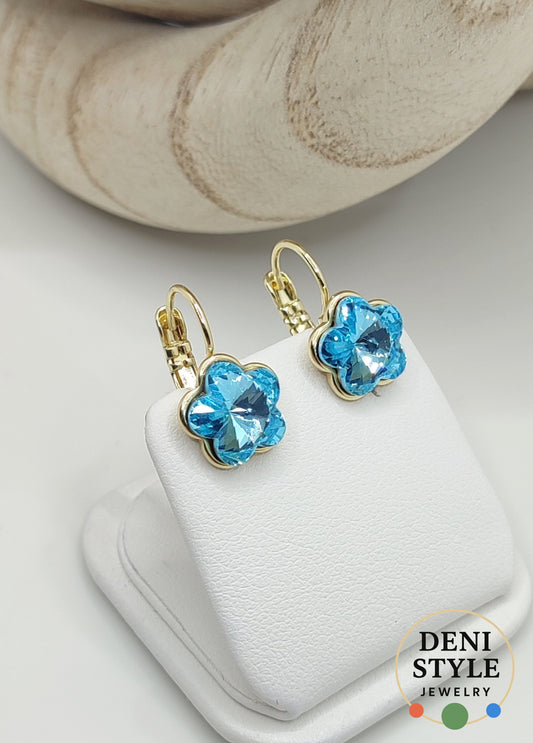 5512/ Akira fülbevaló minőségi kristályokkal