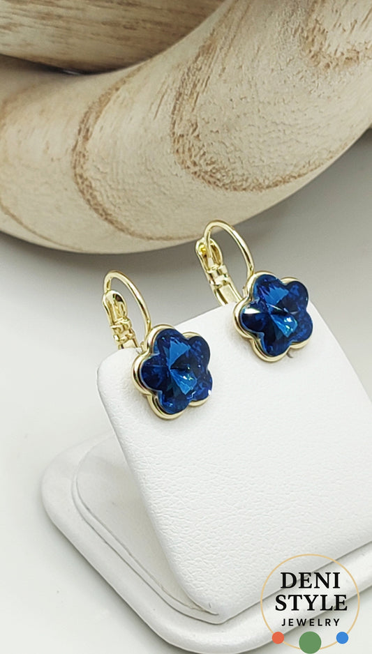 5514/ Akira fülbevaló minőségi kristályokkal