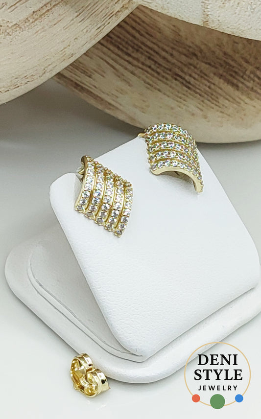 5640/ Lille fülbevaló