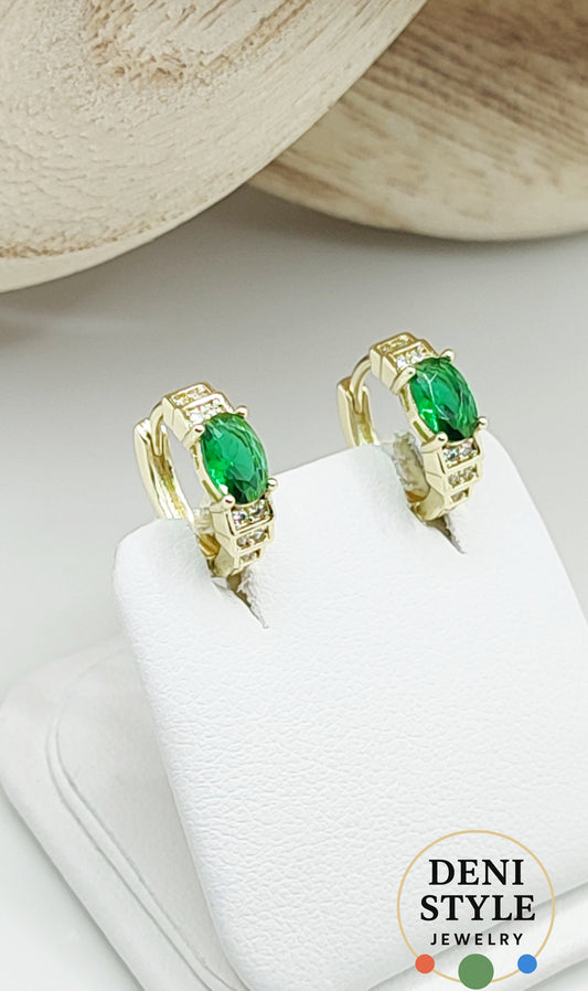 5689/ Emera fülbevaló