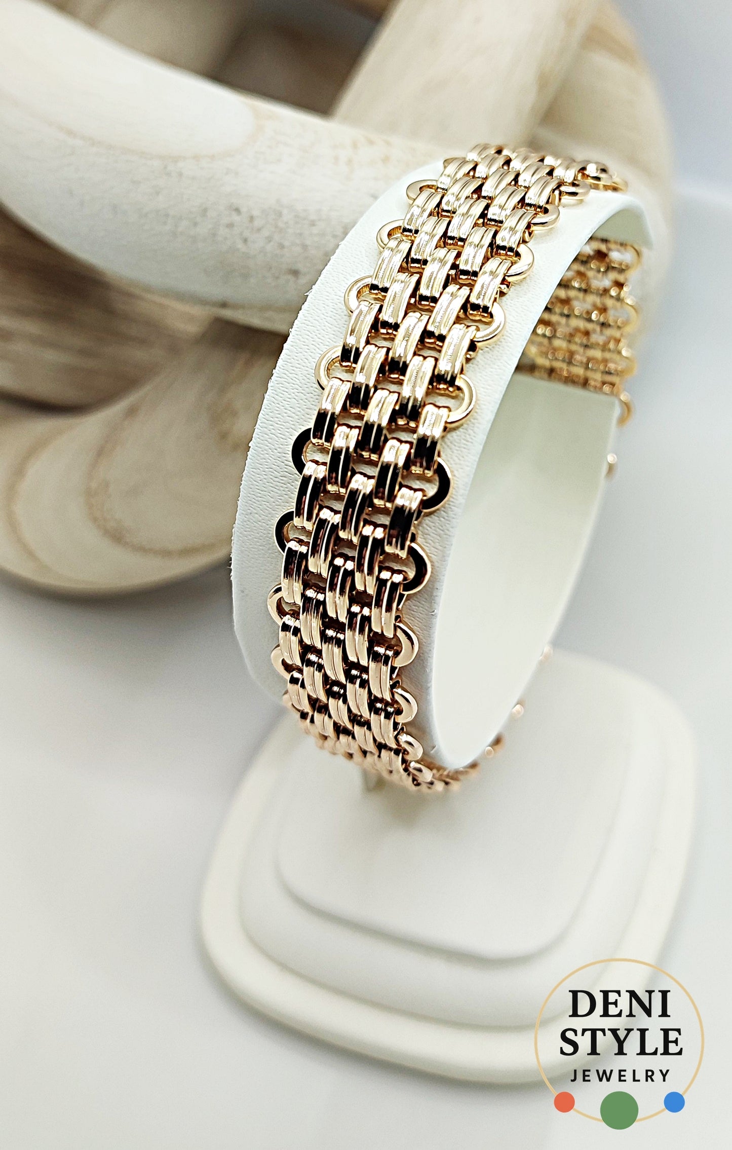 5756/ Marbelle karkötő