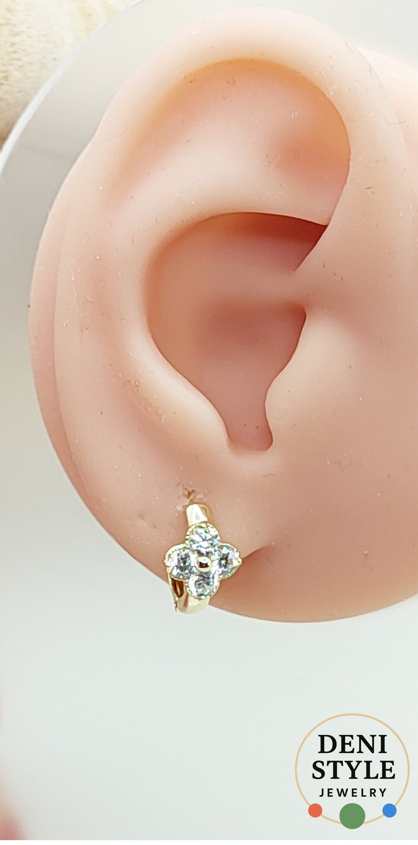 5836/ Luma gyermek fülbevaló