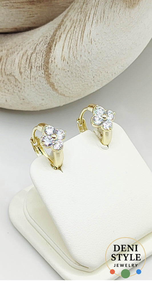 5836/ Luma gyermek fülbevaló