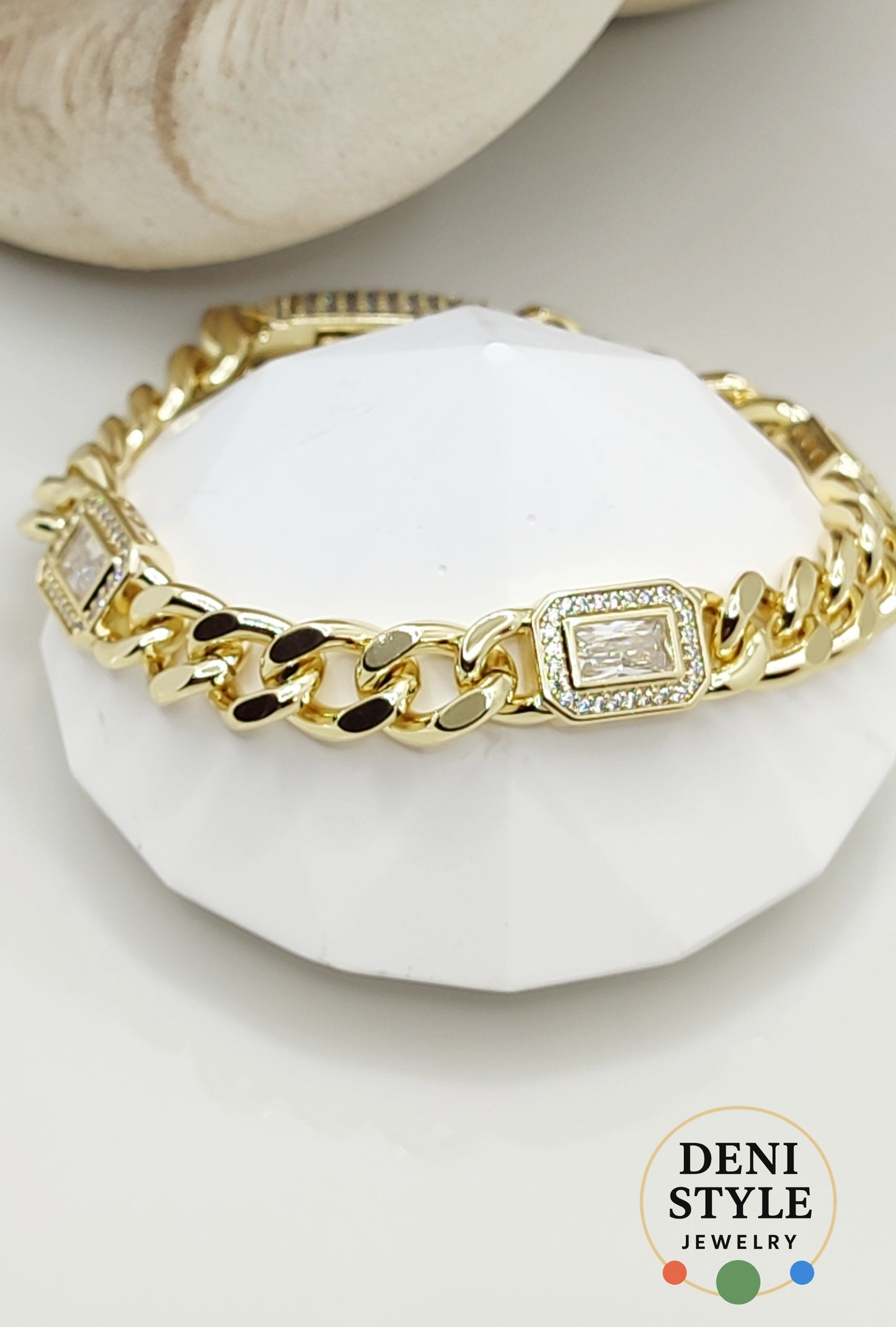 5850/ Miri karkötő