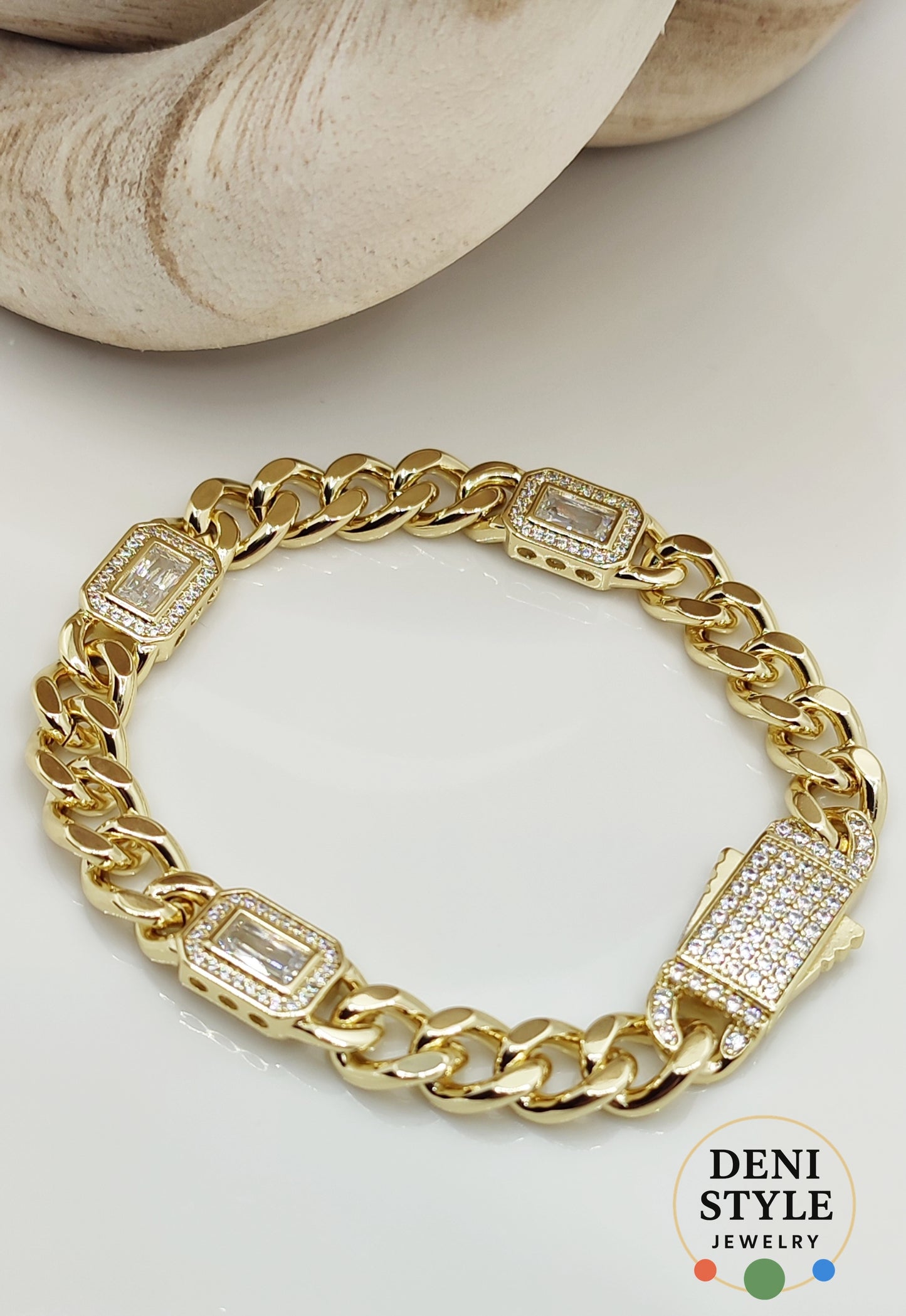 5850/ Miri karkötő