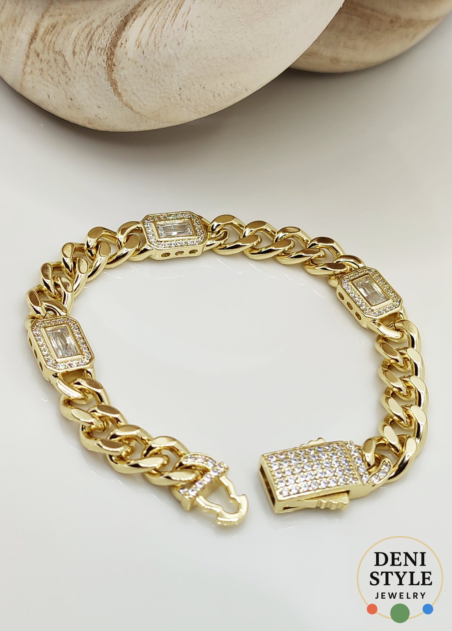 5850/ Miri karkötő