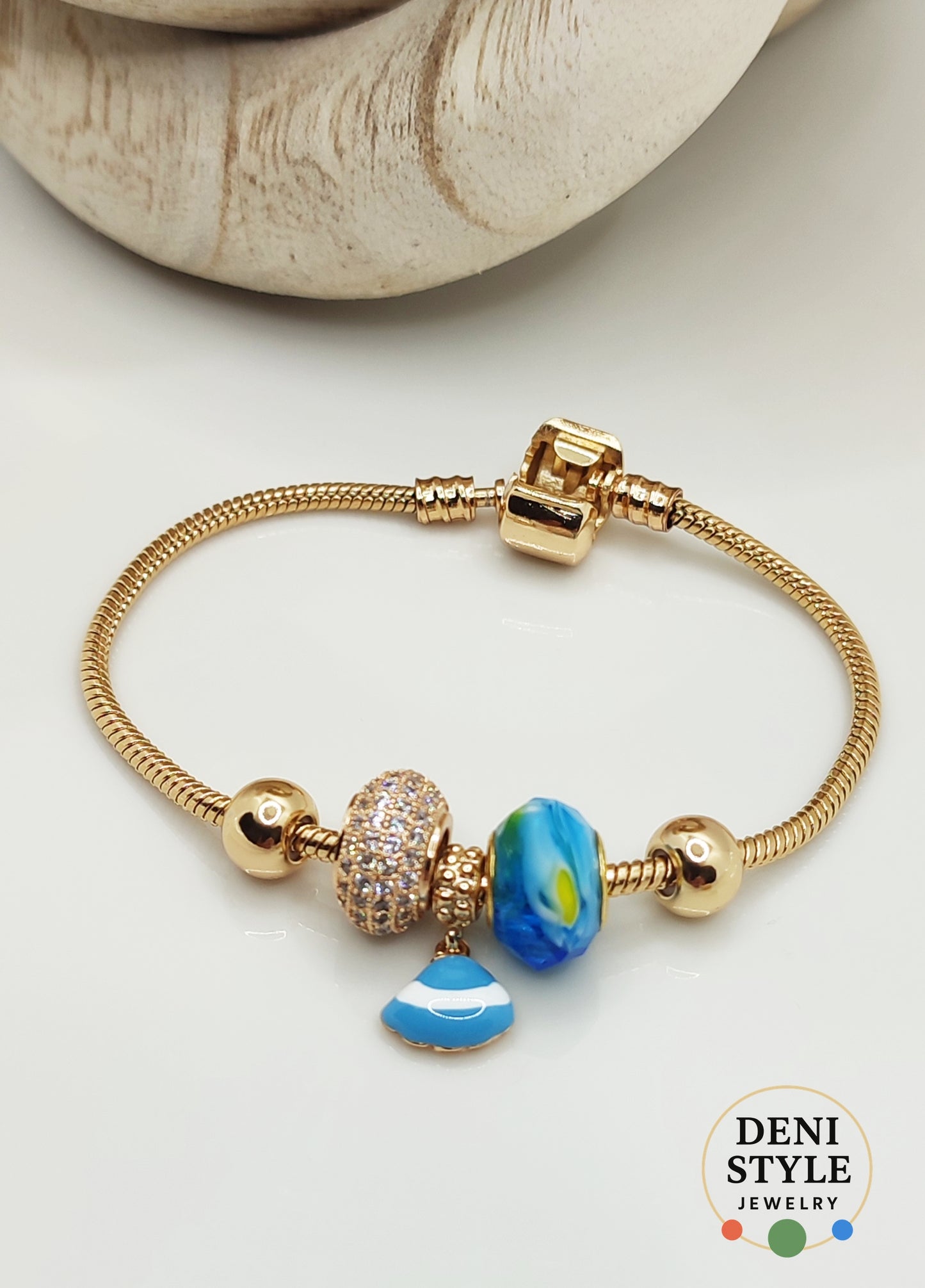 5925/ Bluea charm karkötő