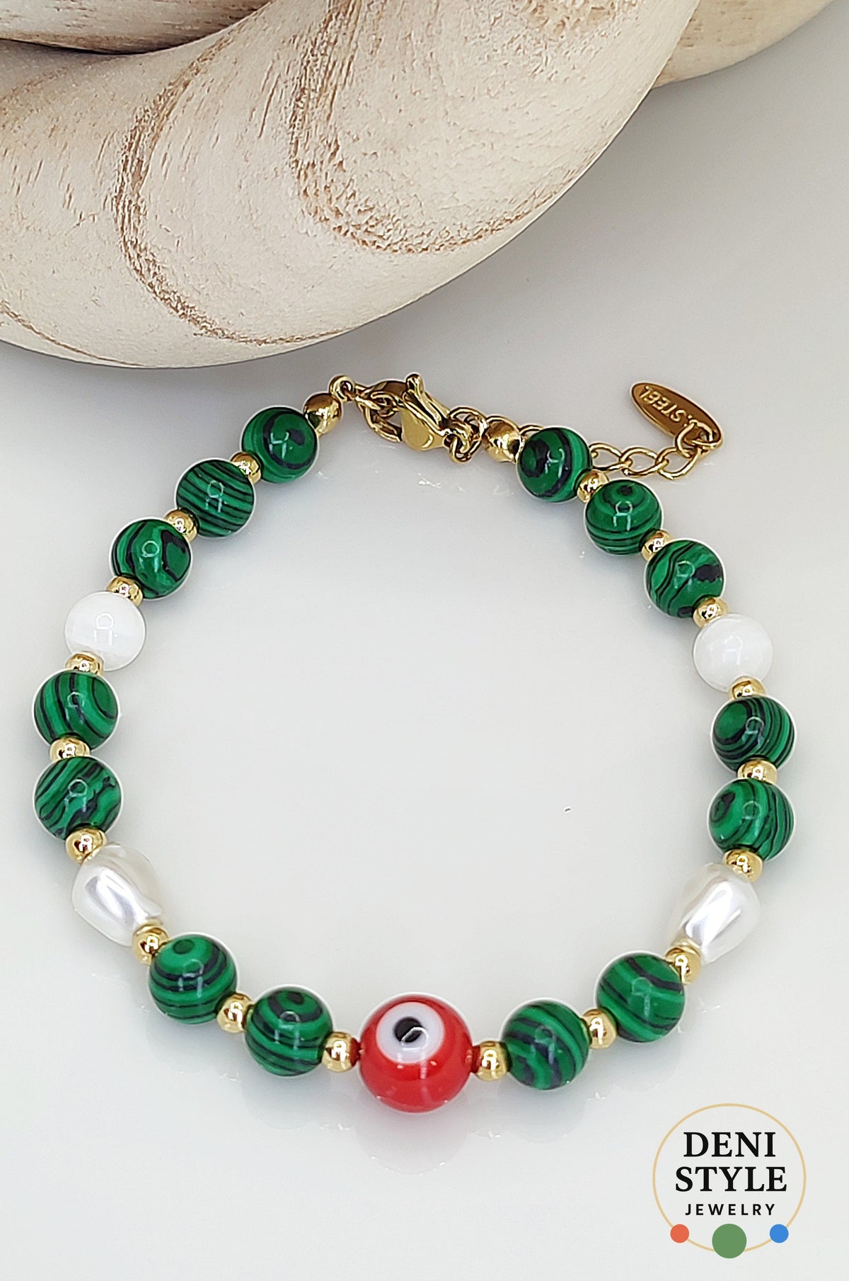 6595/ Emerald karkötő