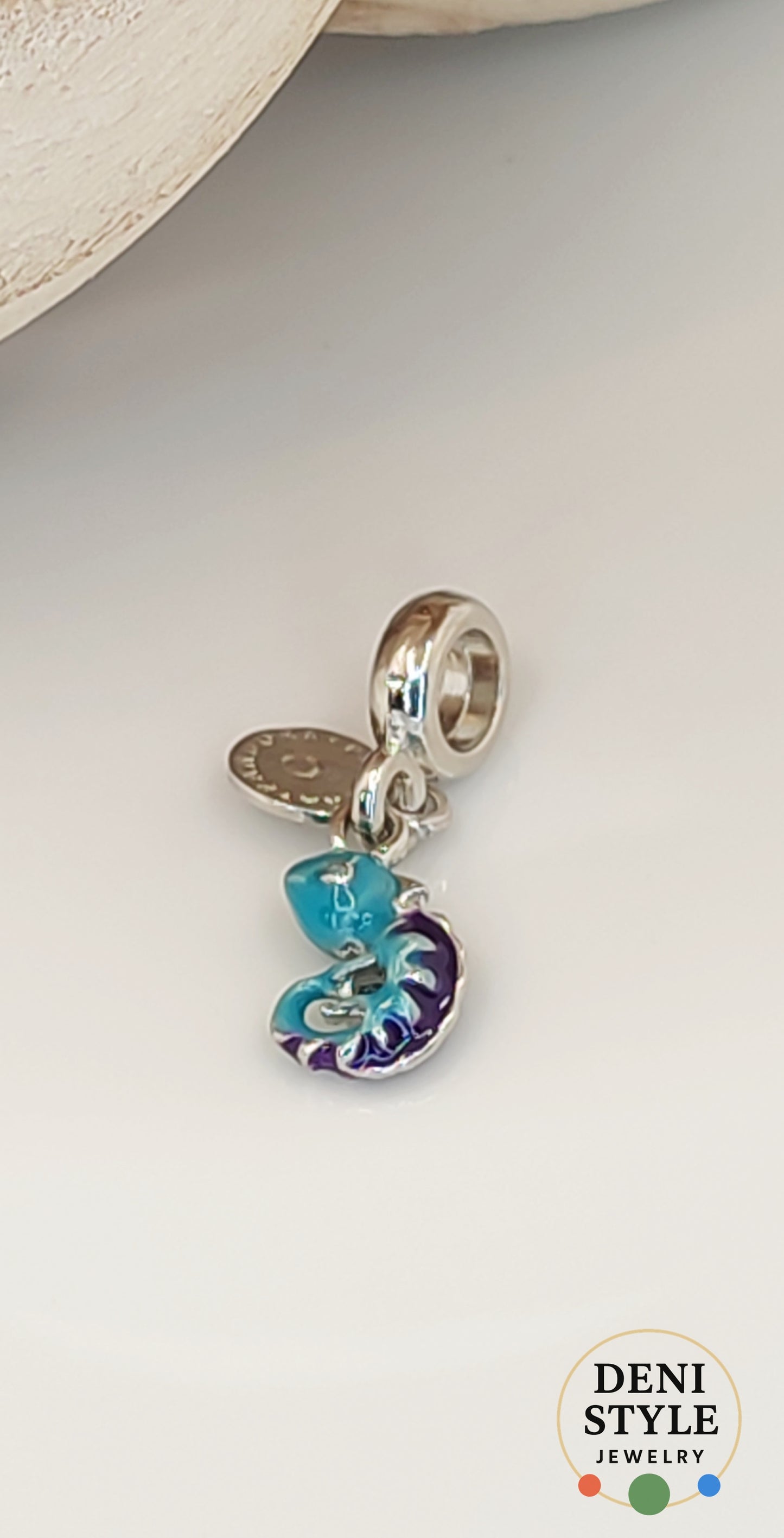 C 52/ My Mix charm